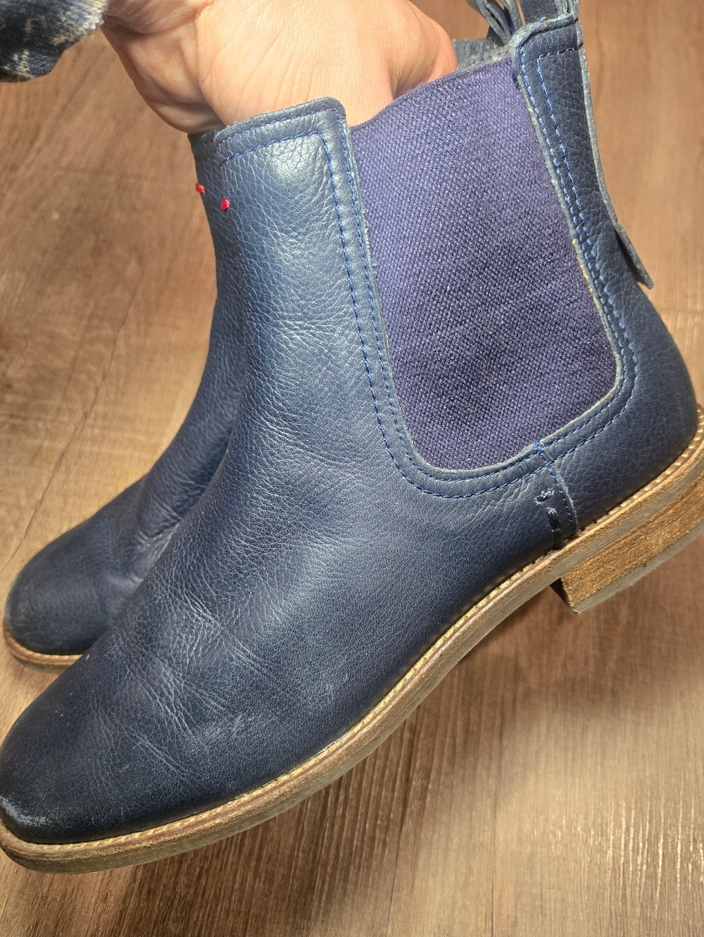 ED Ellen Degeneres Navy Blue boots size 8